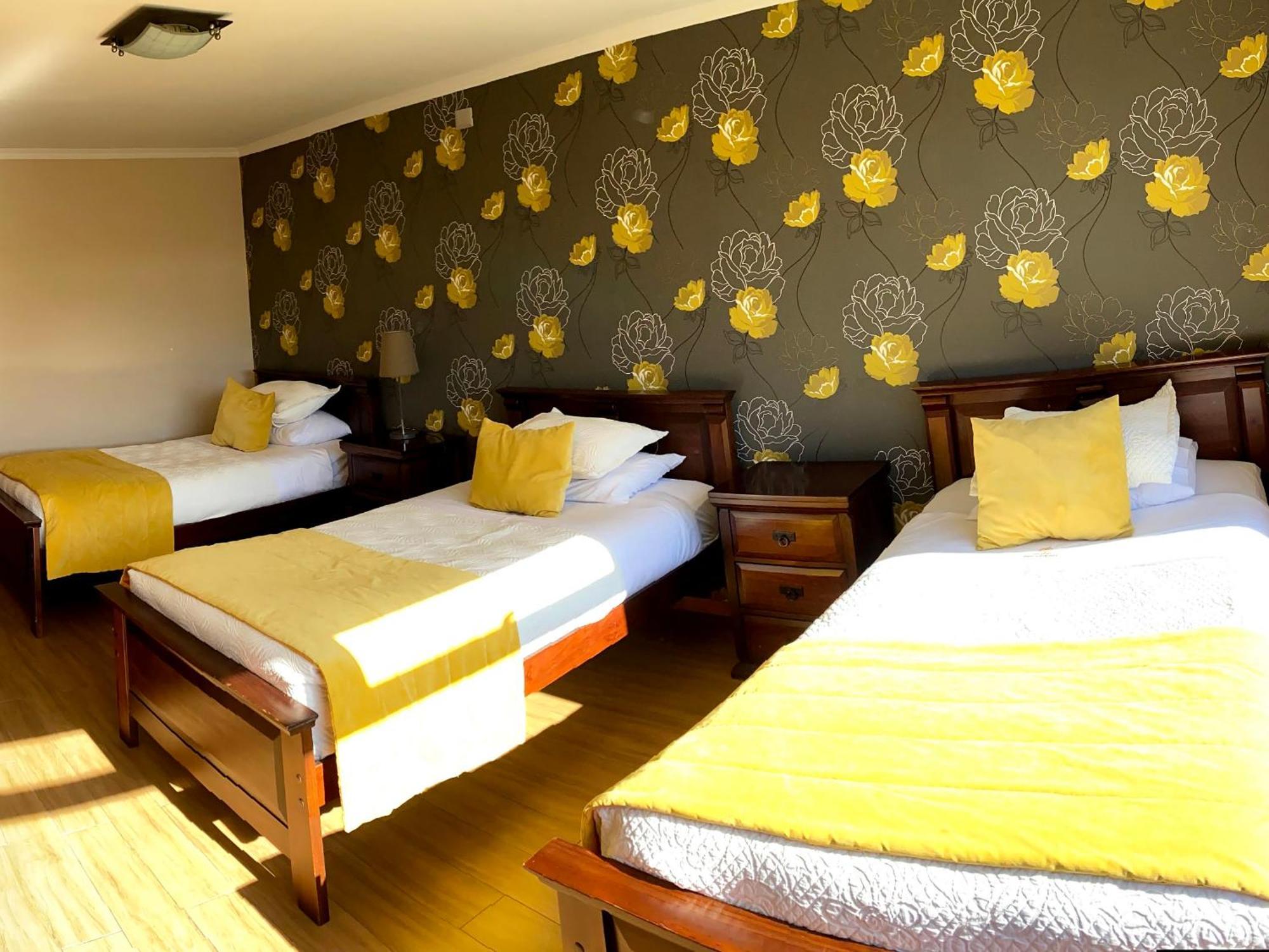 Hotel Pitrufquén Esterno foto